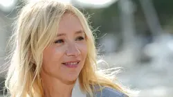 Rendez-vous en terre inconnue Sylvie Testud chez les Gorane