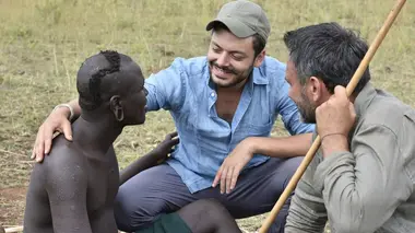 Rendez-vous en terre inconnue Avec Kev Adams chez les Suri