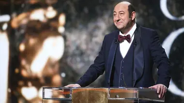 Rendons à César