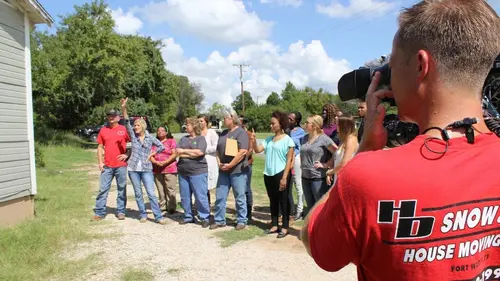 Rénovation impossible Sur les bancs de l'école