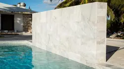 Rénovation Island : un chantier au paradis