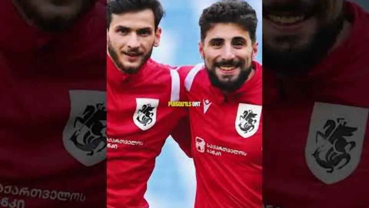 replay de ??♂️ 4 infos sur Kvaratskhelia ?? #mercato #ligue1mcdonalds #psg #kvaratskhelia