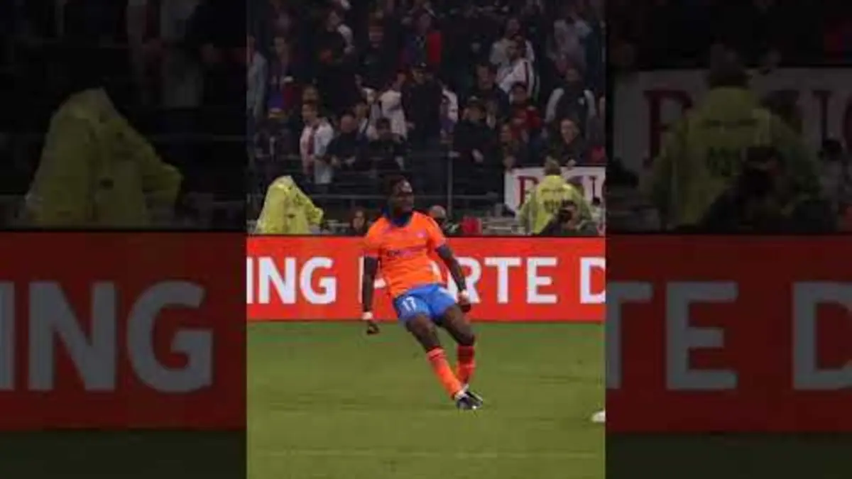 replay de 95E ? LE BANGER DE JONATHAN ROWE ?? #ligue1 #football #foot #soccer #footballedits #ligue1mcdonalds