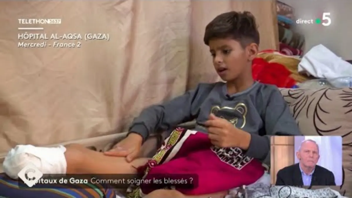 replay de À Gaza, une situation humanitaire dramatique - L’Édito - C à vous - 08/12/2023
