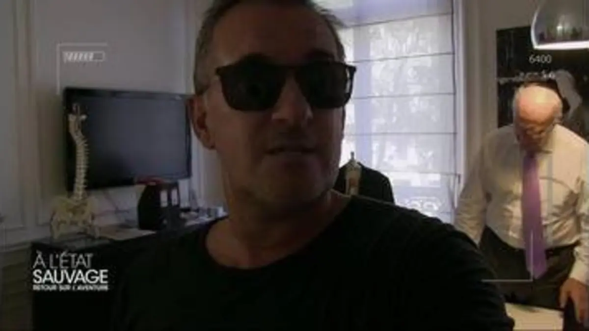 replay de À l'état sauvage : J-8 : Christophe Dechavanne chez son médecin !