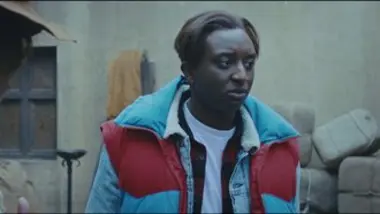 Access - S01 E04 - Être une femme