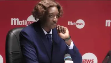 Access - S01 E06 - En péril