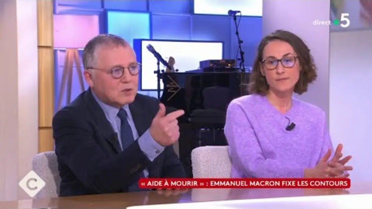 replay de « Aide à mourir » : Emmanuel Macron fixe les contours - C à vous - 11/03/2024