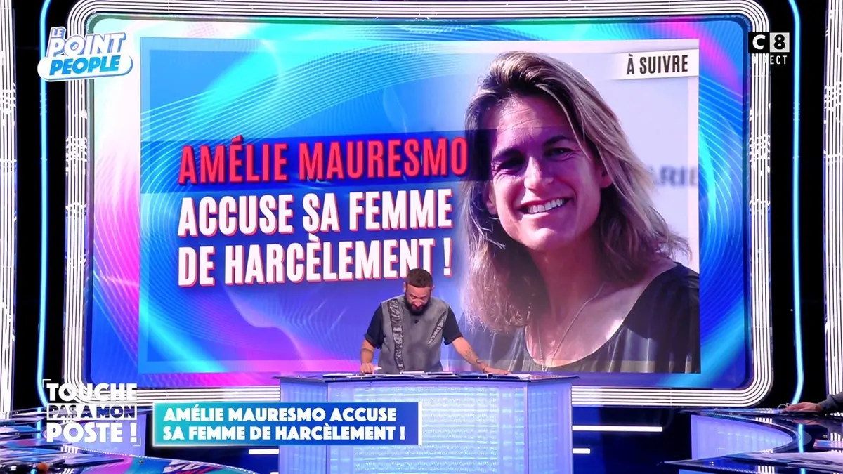 replay de Amélie Mauresmo accuse sa femme de harcèlement