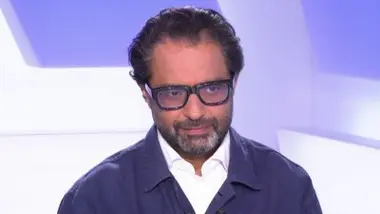 Amine Benyamina - La France veut couper les réseaux sociaux au moins de 15 ans