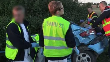Appels d'urgence - Accidents, sauvetages et naissances : le Samu d'Evreux sous tension