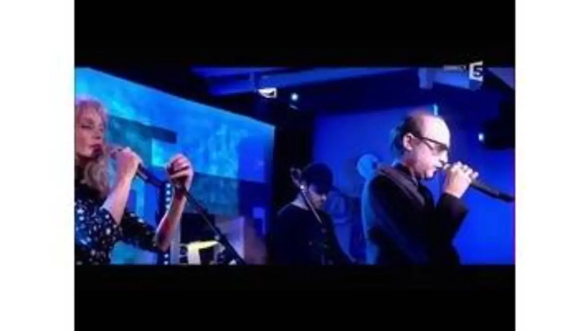 replay de Arielle Dombasle & Nicolas Ker, en Live - C à vous - 11/01/2017