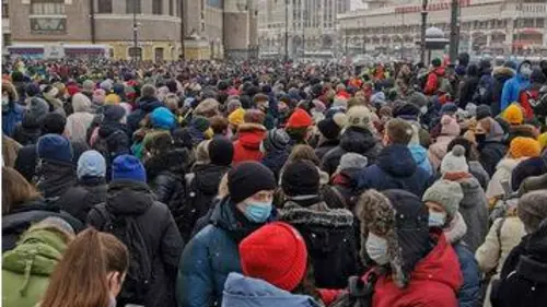 replay de ARTE Regards - Contre Poutine