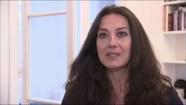 Au nom de la vérité - S03 E24 - Une mère autoritaire