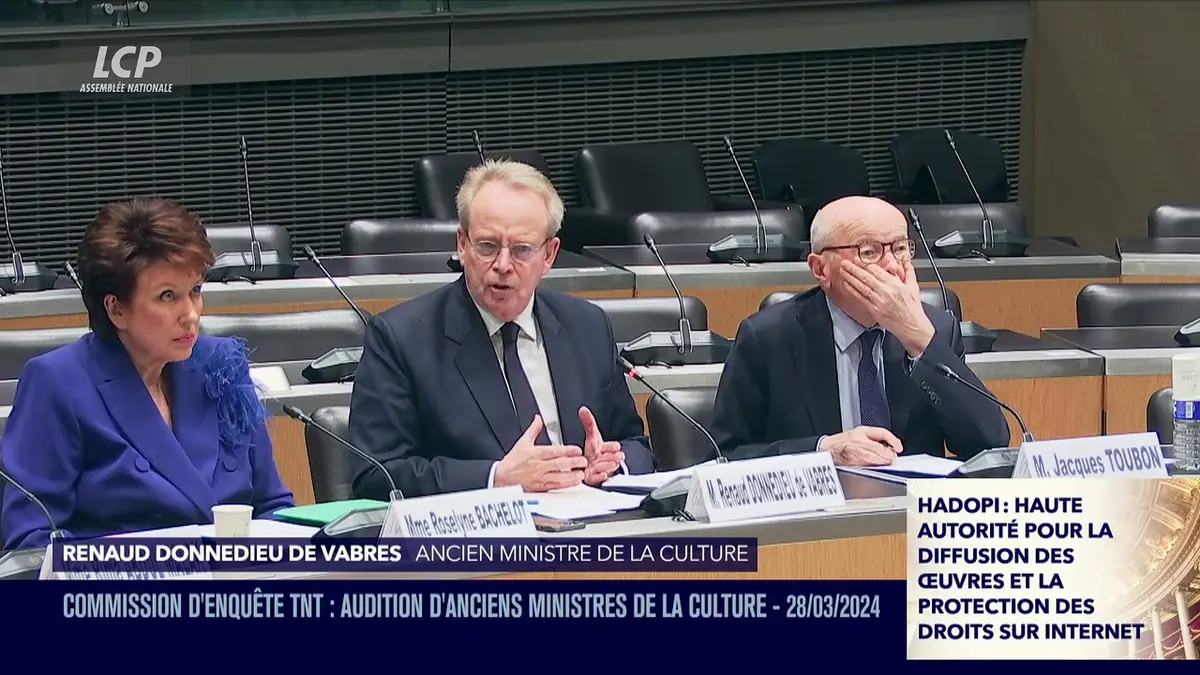 replay de Audition à l'Assemblée nationale - Commission d'enquête TNT : audition d'anciens ministres de la Culture - 28/03/2024