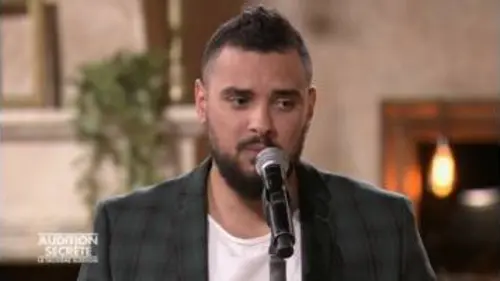 replay de Audition secrète : Flavio reprend « Hurt » de Christina Aguilera