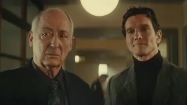 Avant-première - Flashback - S02 E01