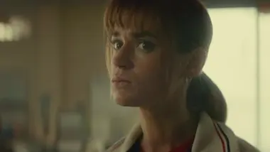 Avant-première - Flashback - S02 E02