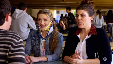 Awkward : S3 E13 - Le barbecue