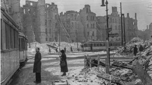 replay de Berlin 1945 - Le journal d'une capitale (2/2)