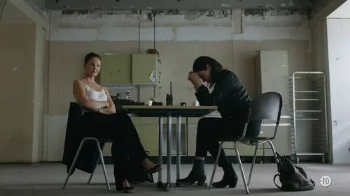 replay de Berlin station : S2 E9 - Compte à rebours