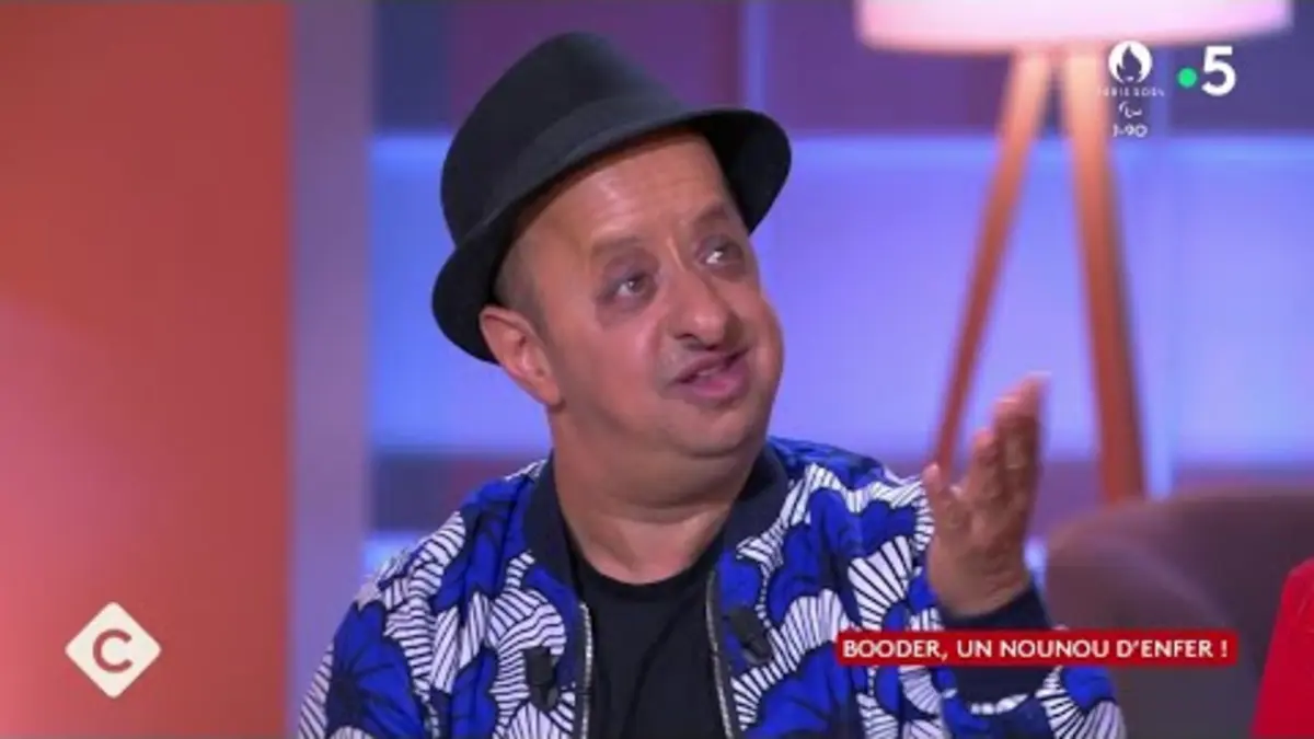 replay de Booder, itinéraire d’un enfant de l’humour - C à Vous - 30/05/2024