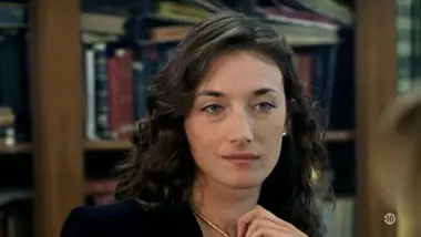 Boulevard du palais - S02 E01 - La guerre des nerfs