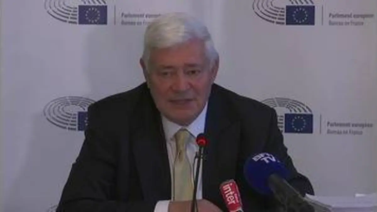 replay de Bruno Gollnisch sur Faurisson : "Il paraît que ses positions étaient abominables"