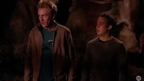 replay de Buffy contre les vampires : S6 E19 - Rouge passion