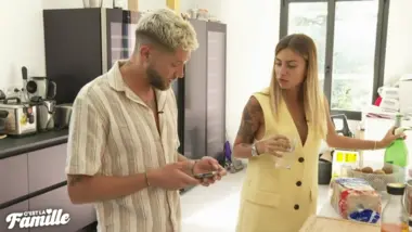 C'est la famille : S1 E3