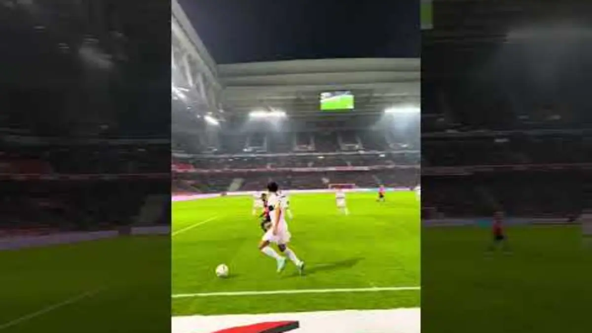replay de C'était chaud dans la défense lilloise !