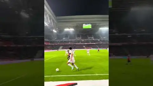 replay de C'était chaud dans la défense lilloise !