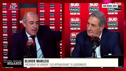 replay de Ça vous regarde - Loi immigration : le gouvernement sous pression !