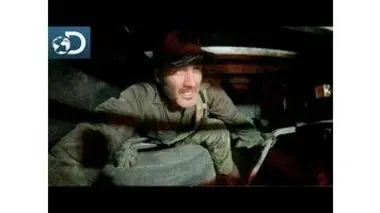 Caché sous un camion polonais : Lone Target