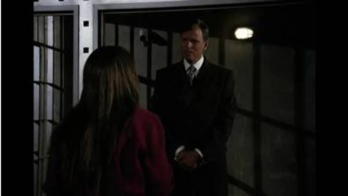 replay de Charmed : S2 E4 - La chasse aux sorcières