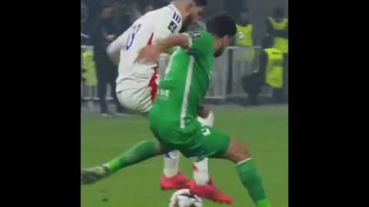 replay de Cherki one more time ? #Ligue1McDonalds #Ligue1 #footballedit #cherki #lyon #ol