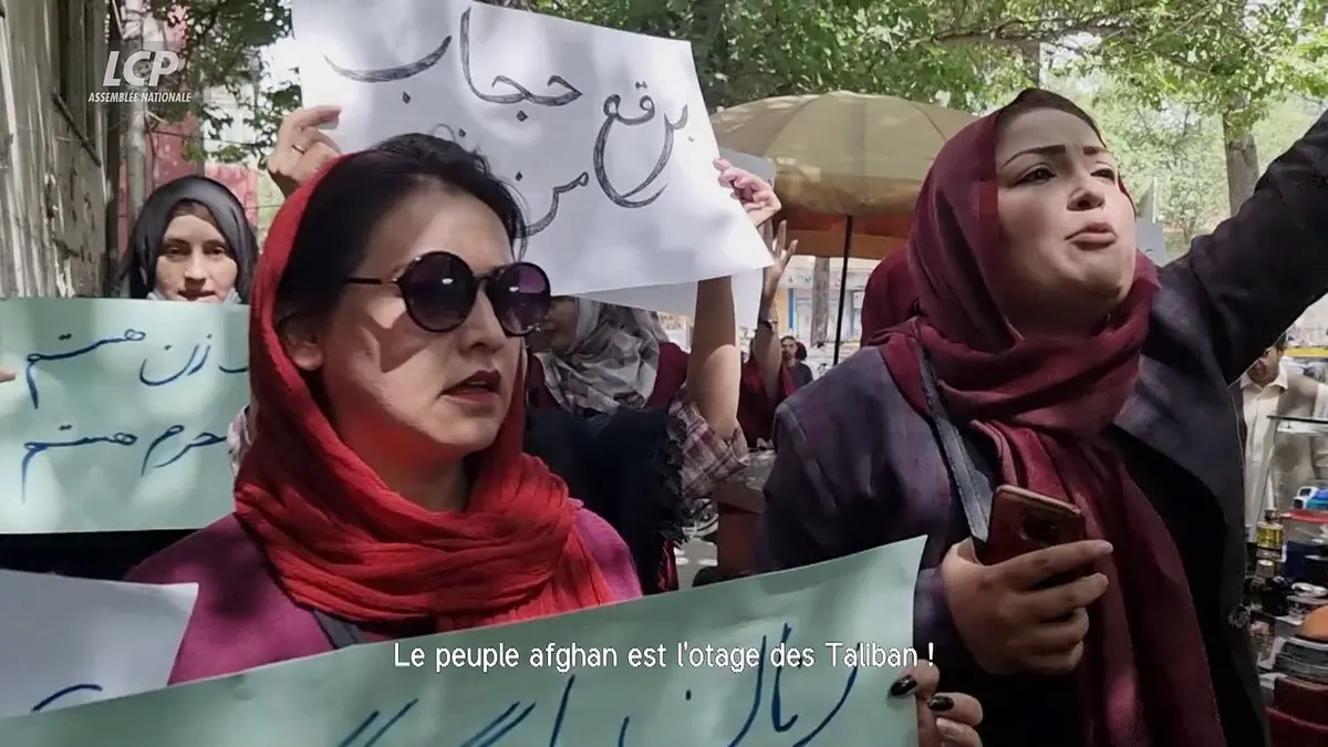 replay de Comme tu es belle ! Avoir 20 ans en pays taliban