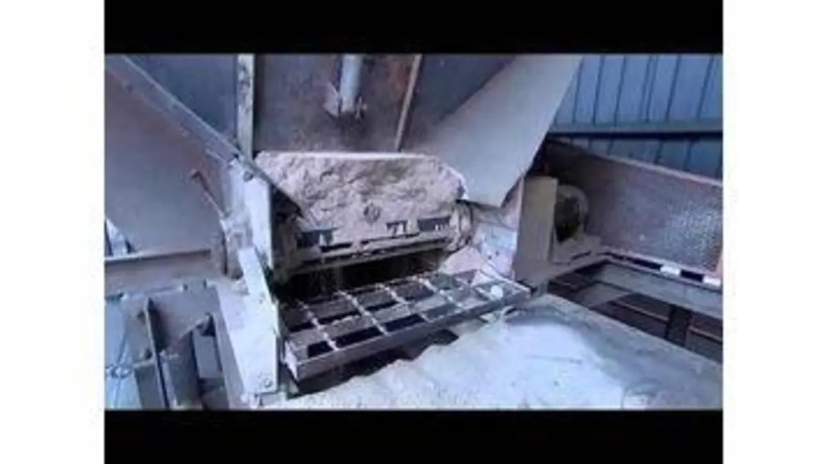 replay de Comment C'est Fait - Les Briquettes de Charbon