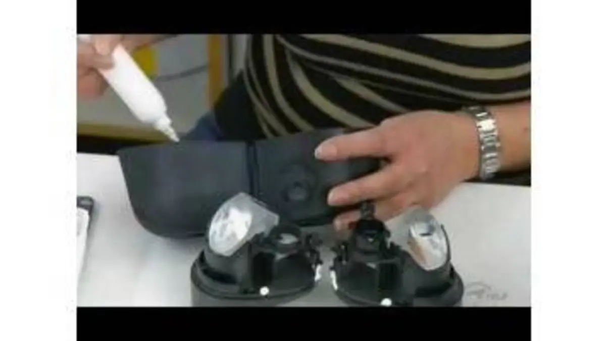 Comment C'est Fait - Les Jumelles à Prismes