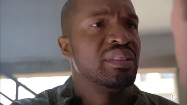 Continuum : S2 E11 - Second choix