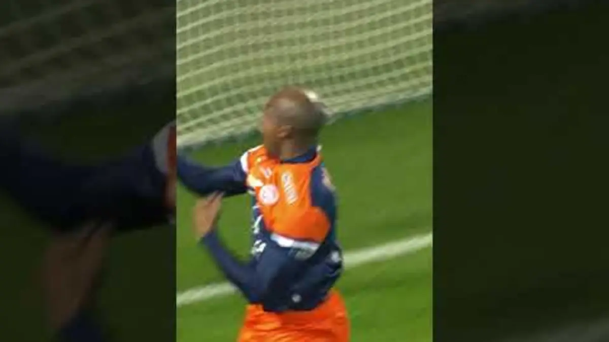replay de Contrôle poitrine, reprise de volée : Souley Camara ?? #football #ligue1 #montpellierhsc #senegal