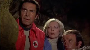 Cosmos 1999 : S2 E1 - La métamorphose