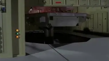 Cosmos 1999 : S2 E16 - Déformation spatiale