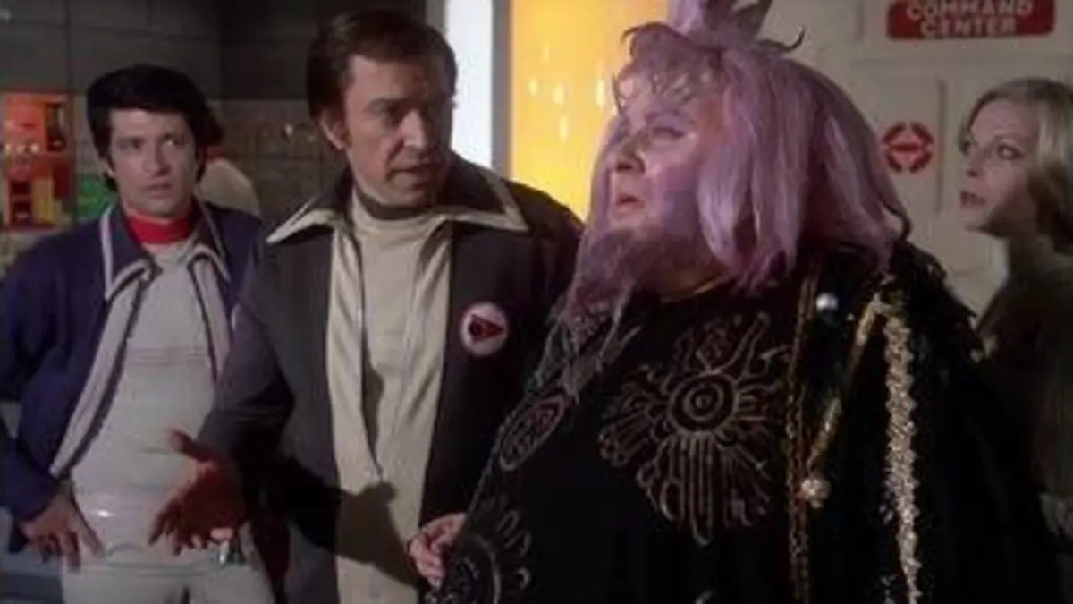Cosmos 1999 : S2 E6 - Taybor, le commerçant
