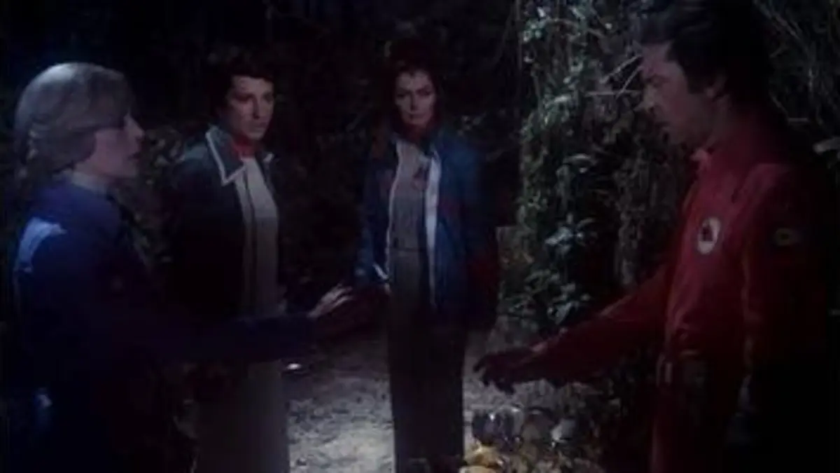 Cosmos 1999 : S2 E9 - Une autre terre