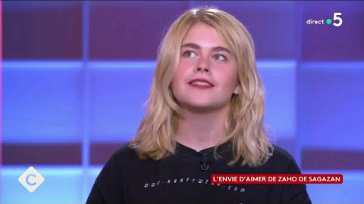 replay de Coup de foudre pour Zaho de Sagazan - C à Vous