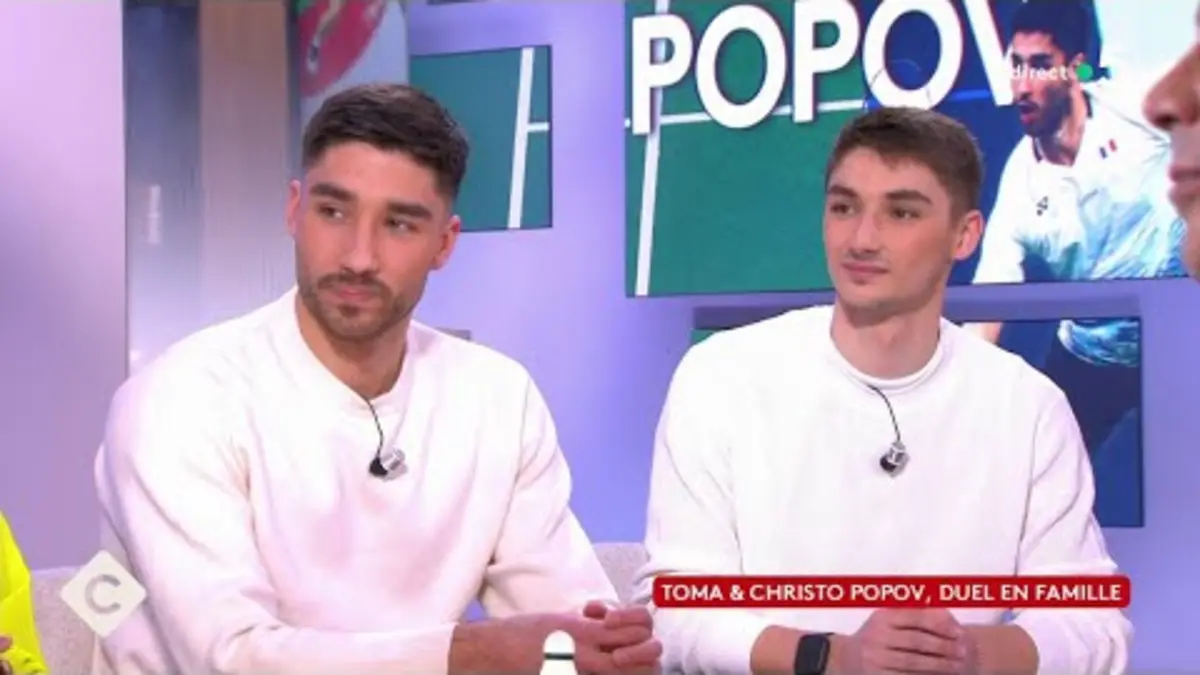 replay de Cours de bad Toma & Christo Popov, le top du badminton français - C à vous - 23/02/2024