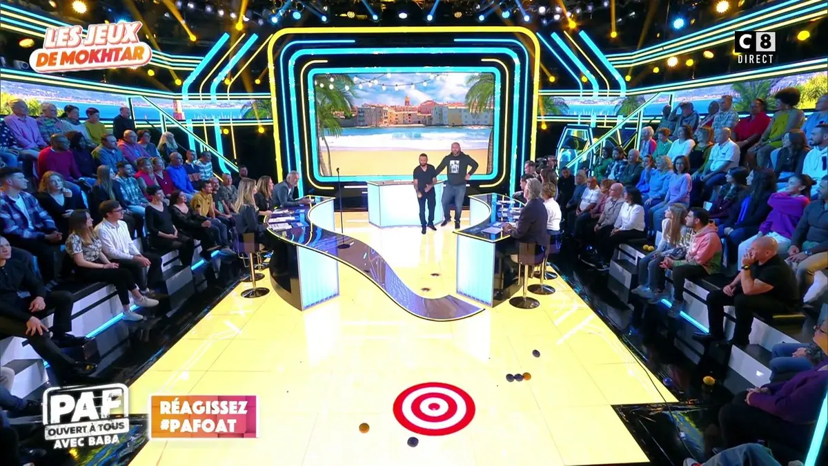 replay de Cyril Hanouna défie Mokhtar à la pétanque !