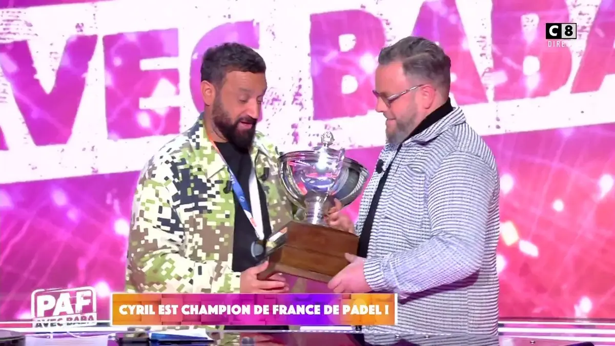 replay de Cyril Hanouna est champion de France de Padel par équipes !