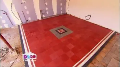 replay de D&CO : Astuce : pose de carreaux de ciment
